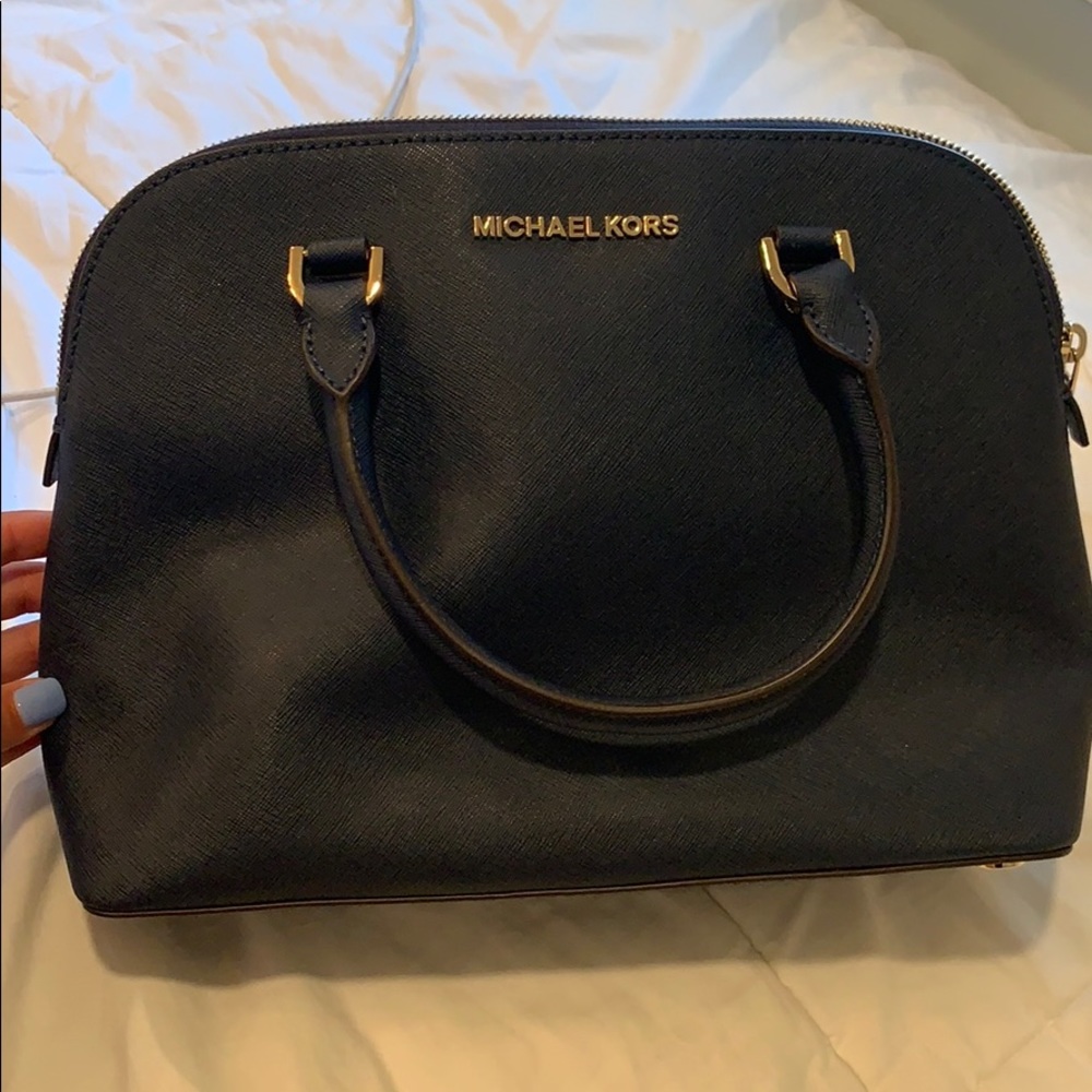 NAVY MICHAEL KORS MEDIUM SATCHEL BAG